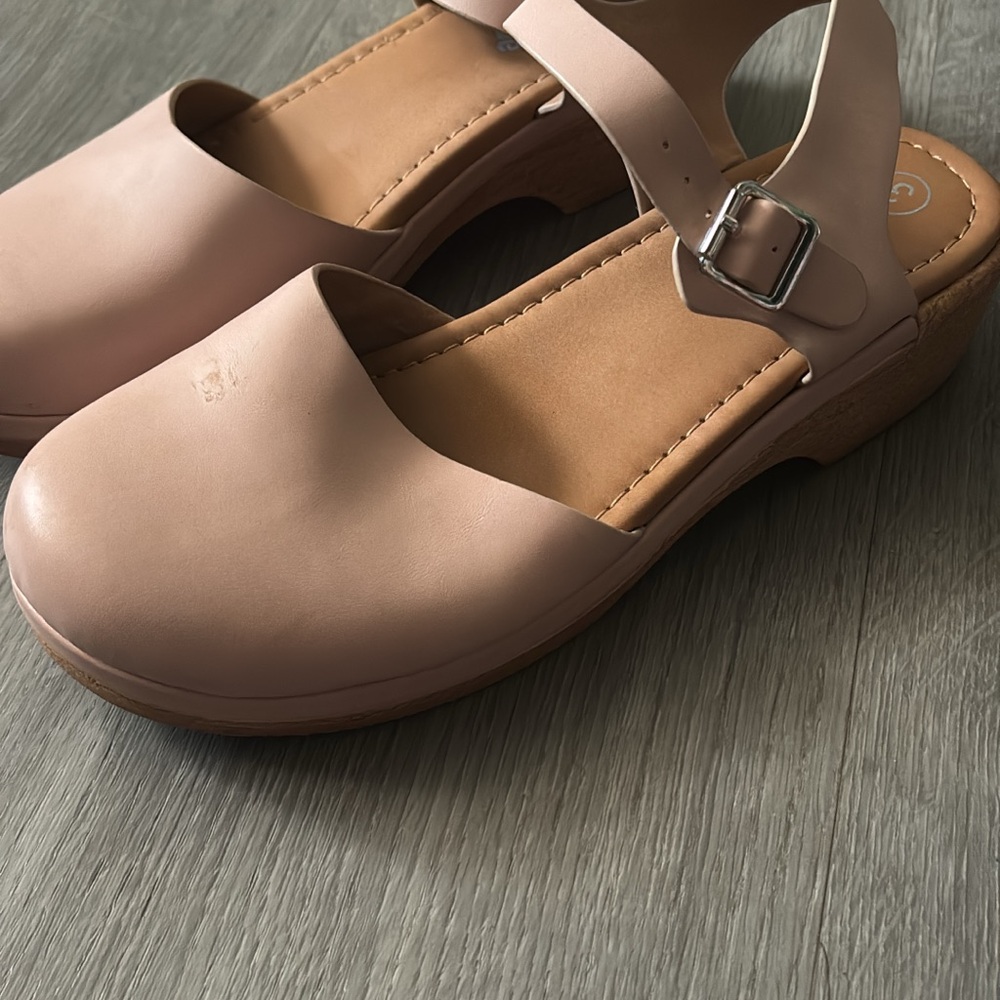Art Class Pink Dress Shoes with Adjustable Strap